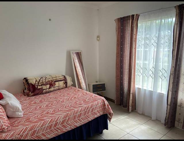 2 BEDROOM HOUSE FOR SALE IN LINCOLN MEADE